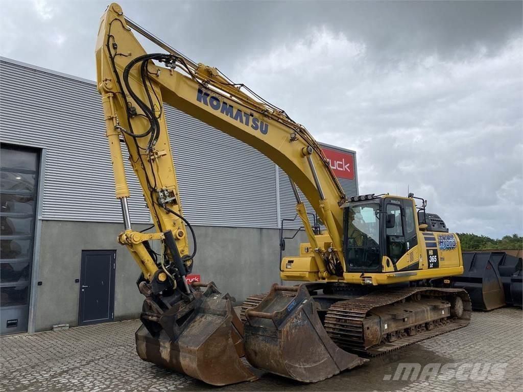 Komatsu HB365LC-3 Beltegraver