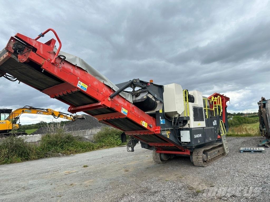 Sandvik QJ 241 Mobile knuseverk
