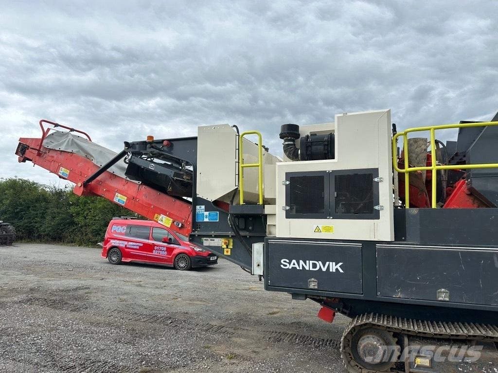Sandvik QJ 241 Mobile knuseverk