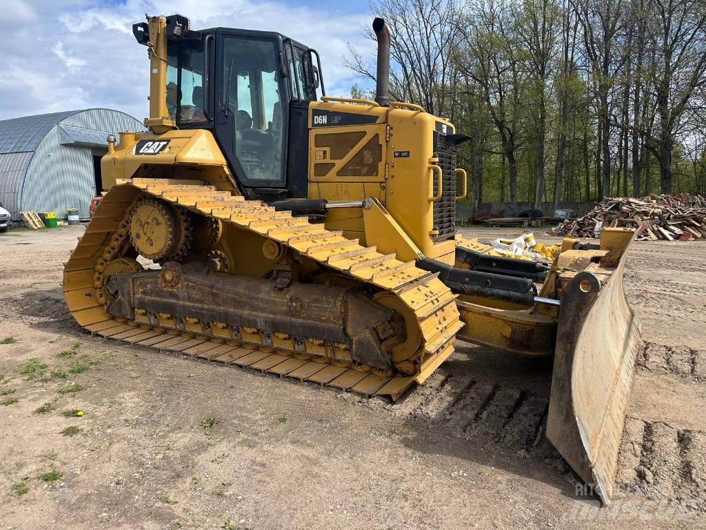 CAT D 6 N Dozere Beltegående