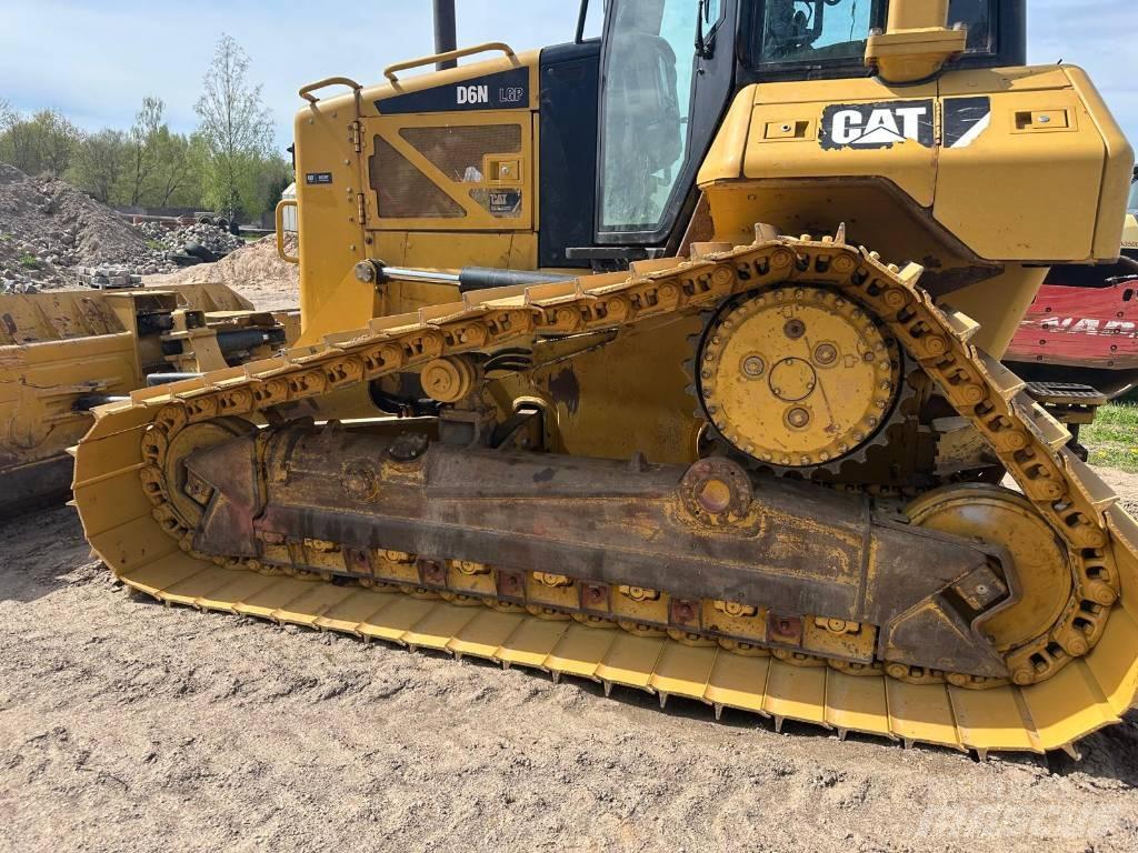 CAT D 6 N Dozere Beltegående