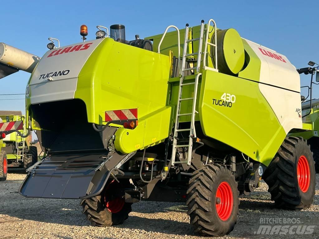 CLAAS Tucano 430 Skurtreskere