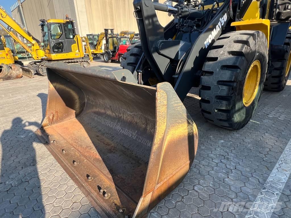 Komatsu WA 250 PZ-6 Hjullastere