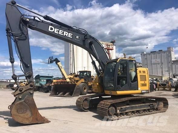 DEERE 245G LC Beltegraver