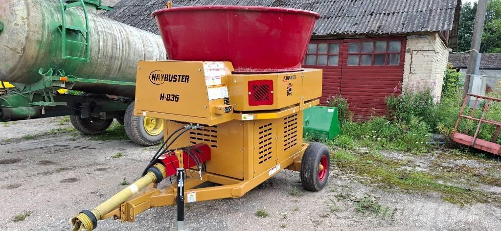 Haybuster H-835 Rundballerivere, -kuttere og -utpakkere