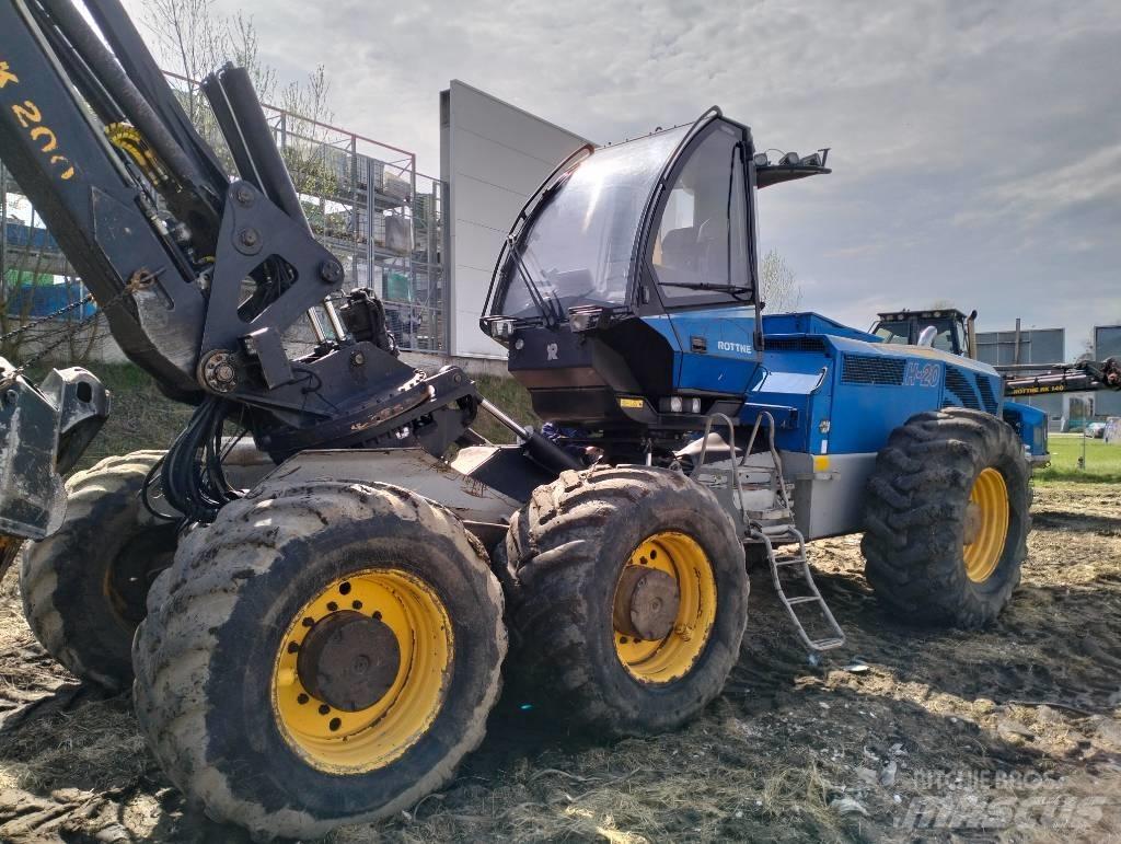 Rottne H20 Hogstmaskiner