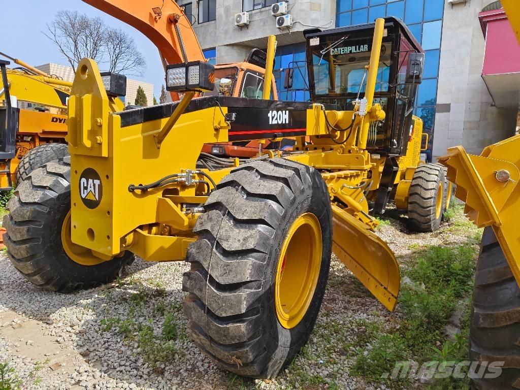 CAT 120 H Veihøvler