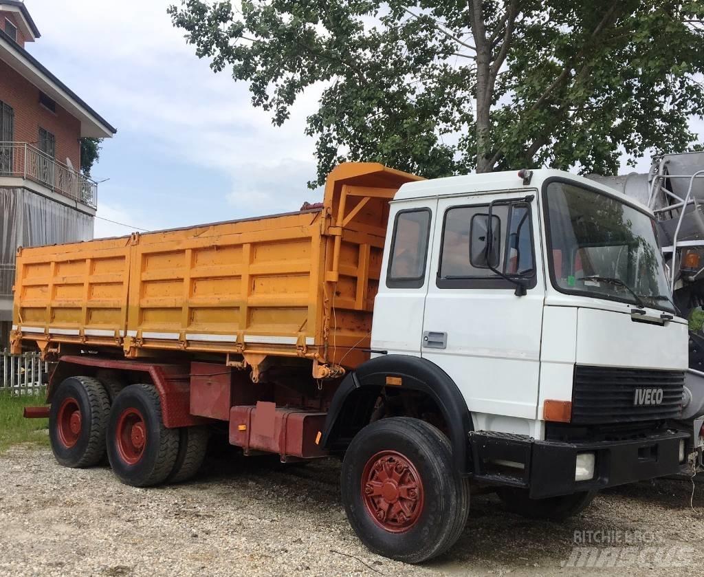 Iveco 330-26 Tippbil