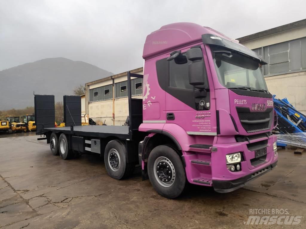 Iveco STRALIS 320S46 Flatvogn med vinsj