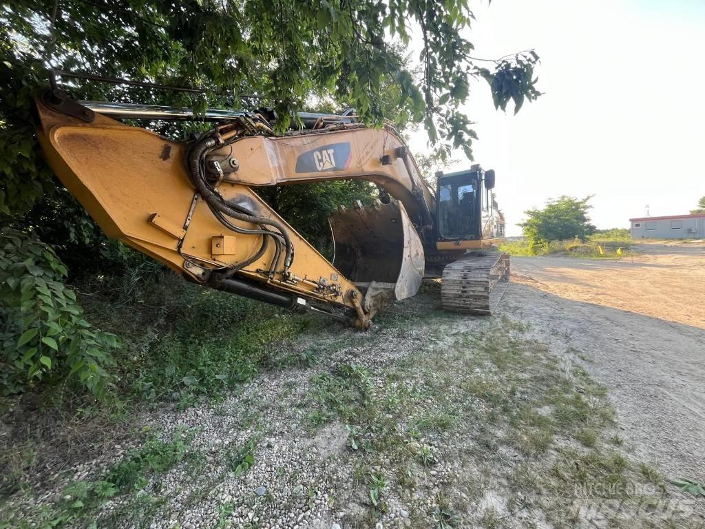 CAT 330 D Beltegraver