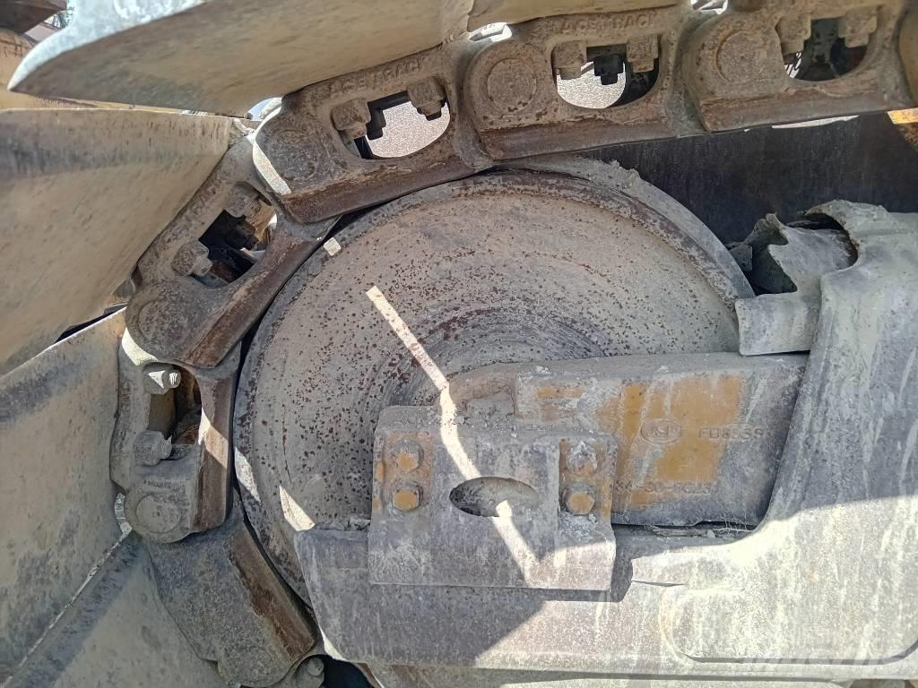 Komatsu D 65 PX-15 Dozere Beltegående