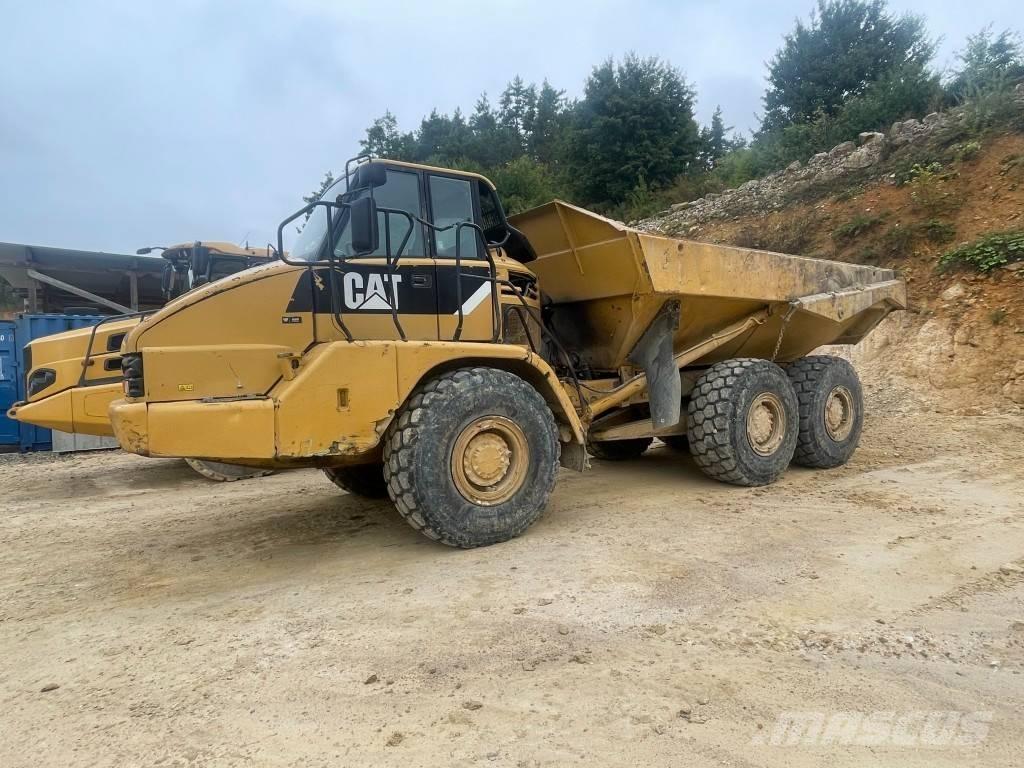 CAT 730 Rammestyrte Dumpere