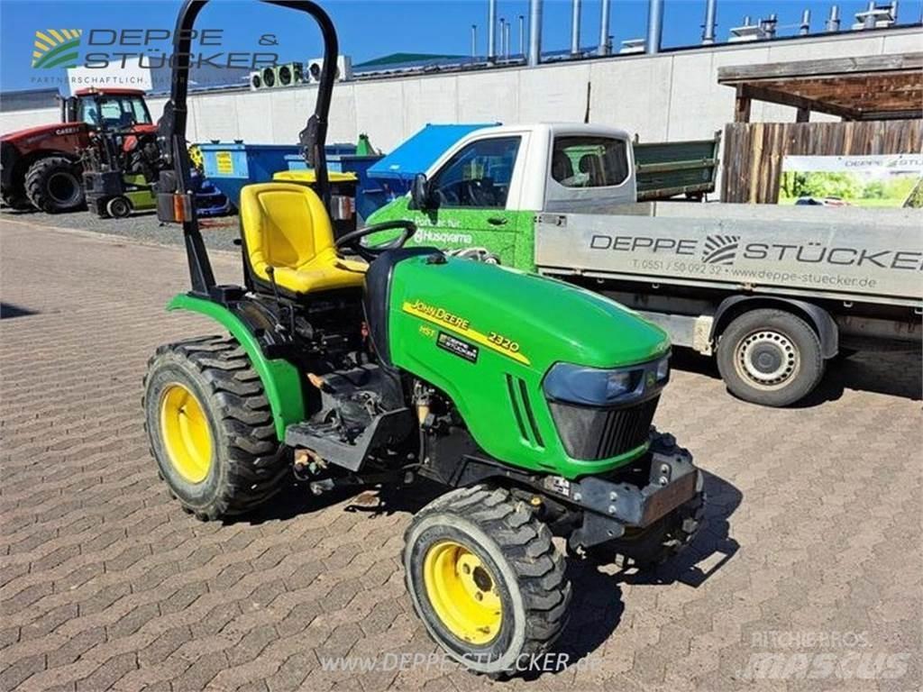 John Deere 2320 Kompakttraktorer