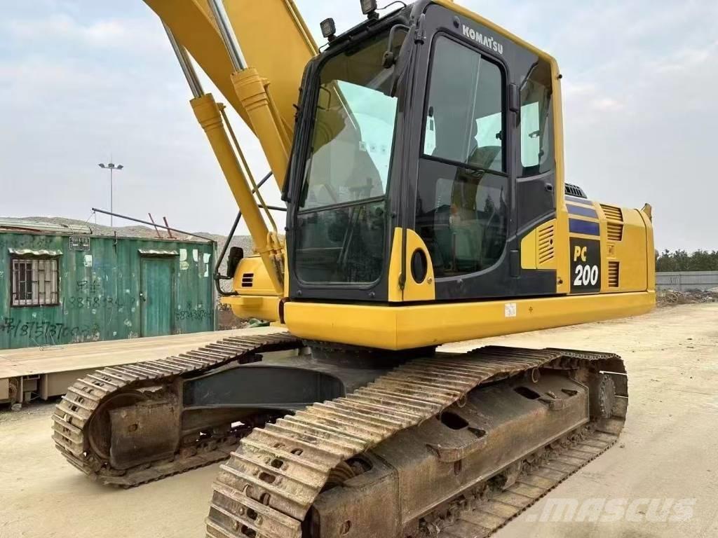 Komatsu PC 200 Beltegraver