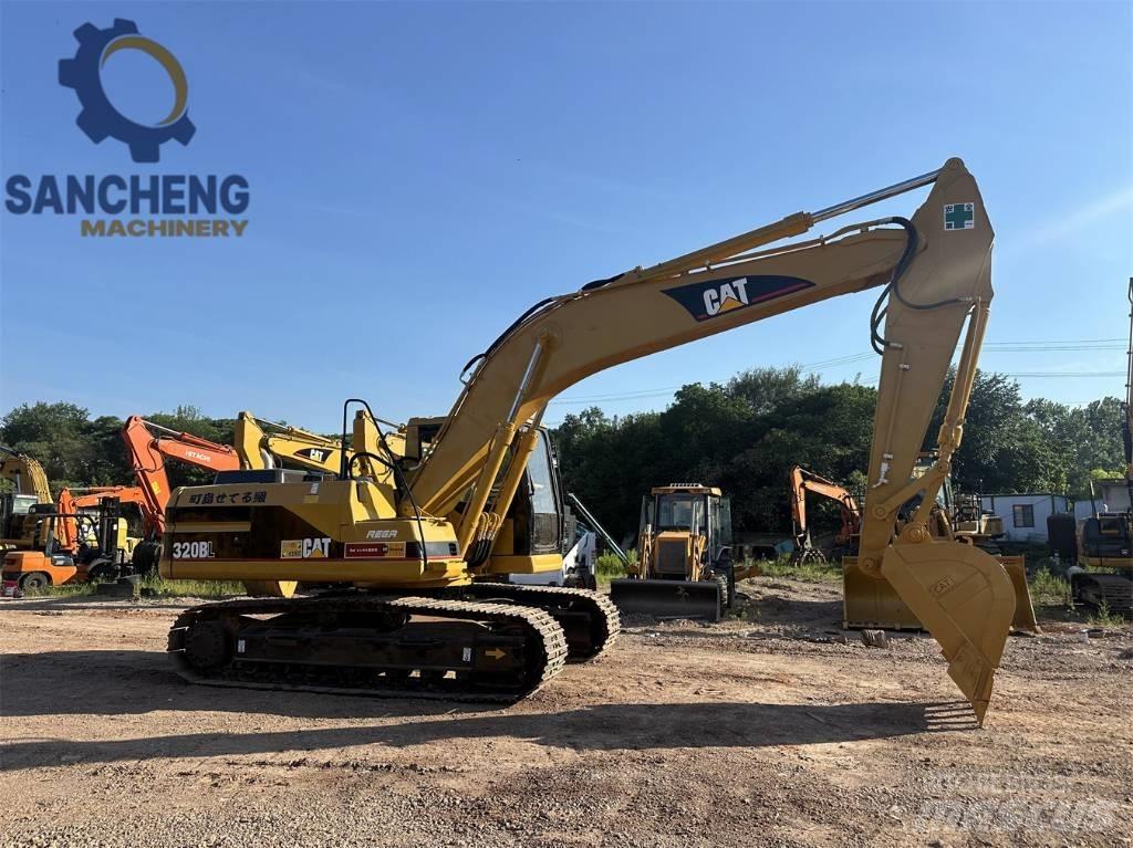 CAT 320 B L Beltegraver