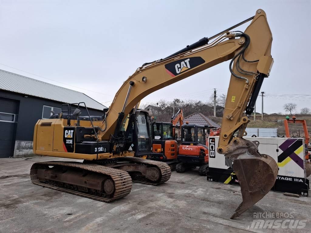 CAT 323 EL Beltegraver