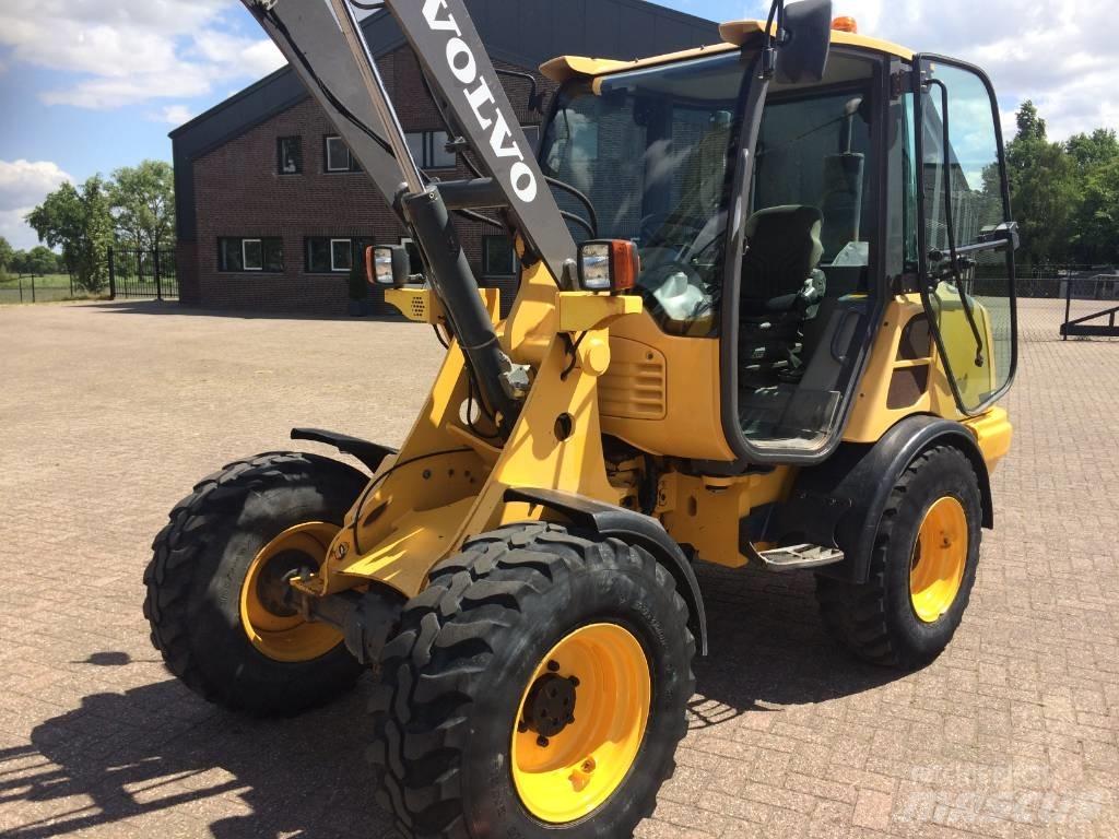 Volvo L 25 F Hjullastere