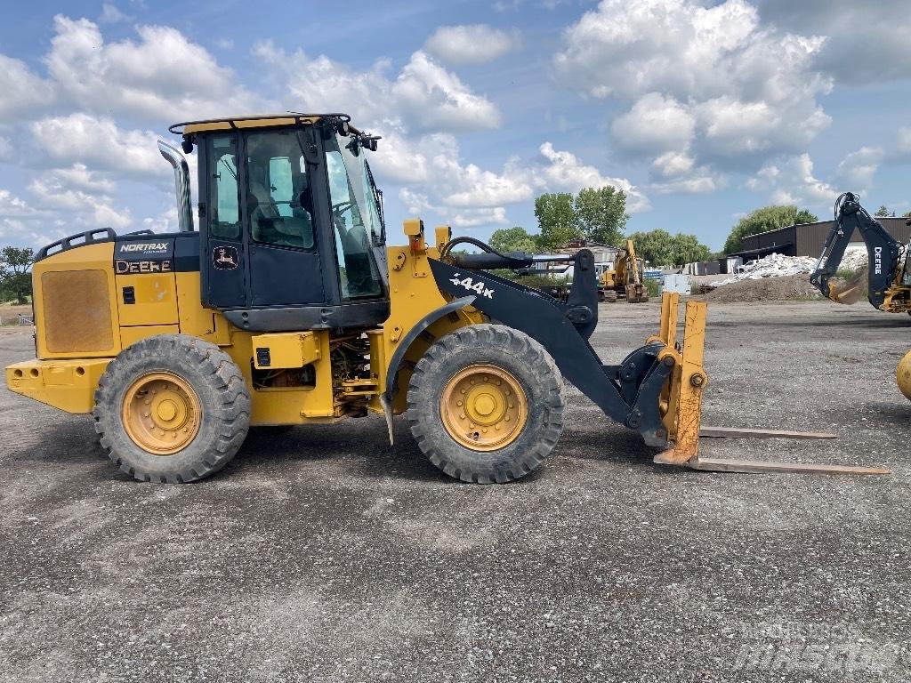 DEERE 444K Hjullastere