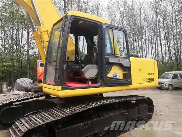 Komatsu pc200-6 Beltegraver