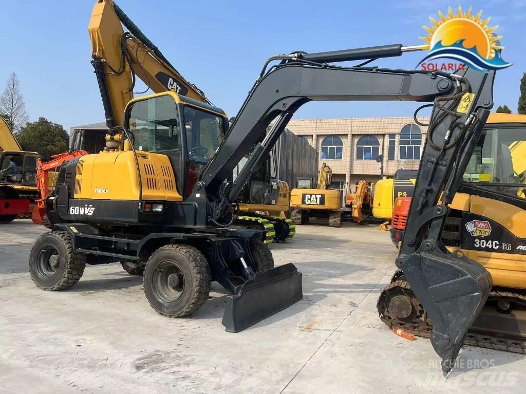Hyundai R60W vs Minigravere <7t