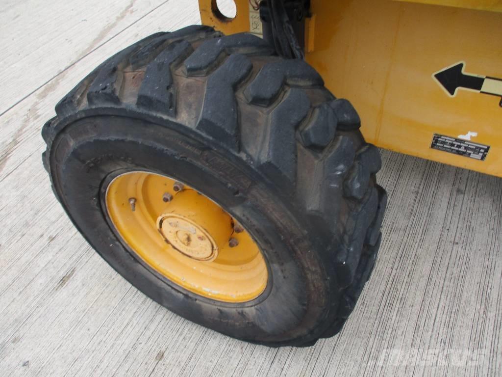 JLG 600 SJ (254) Teleskop bomlifter