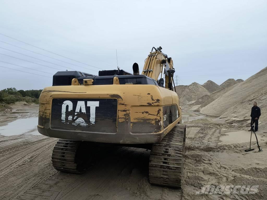 CAT 336D Beltegraver