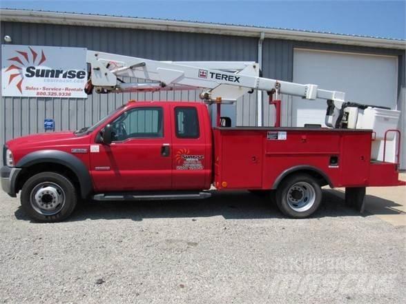 Terex TL38P Bilmontert lift