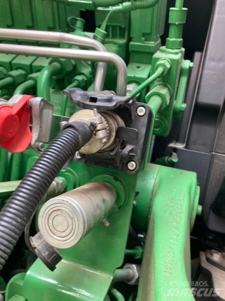 John Deere V416R Rundballepresser