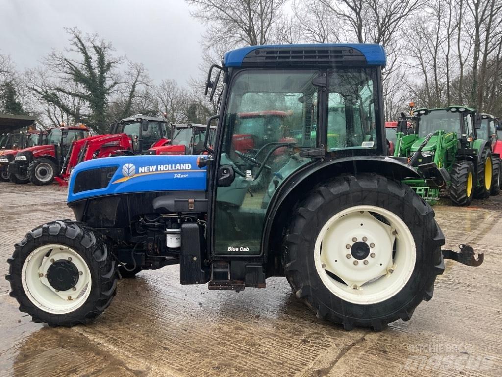 New Holland T 4.85 Traktorer