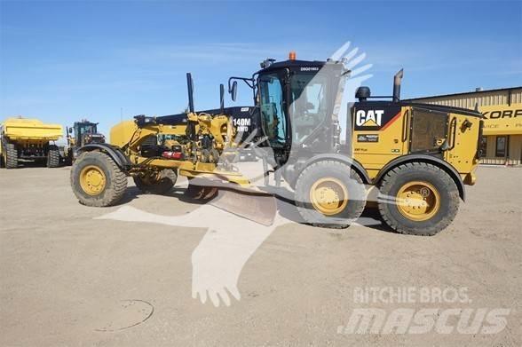 CAT 140M AWD Veihøvler