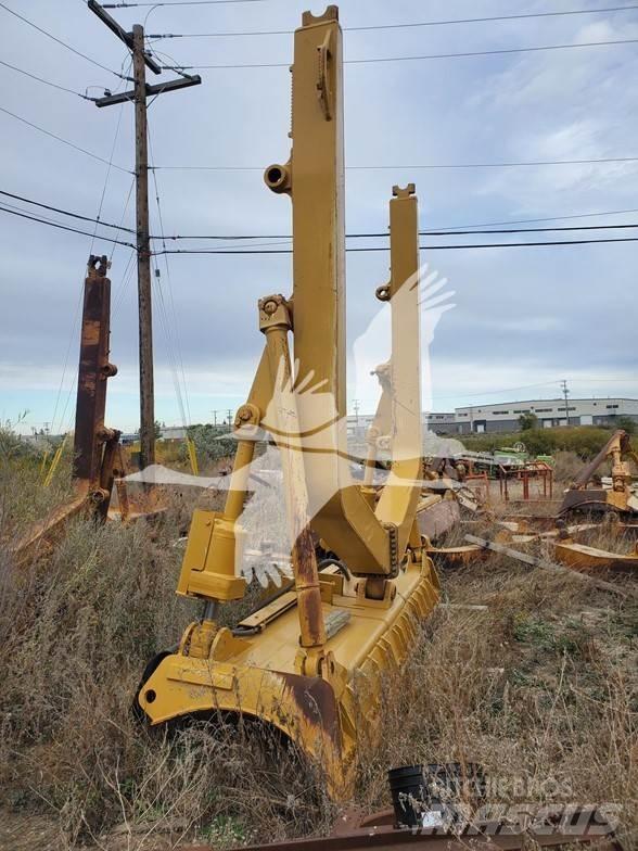 CAT 3852628 Kniver