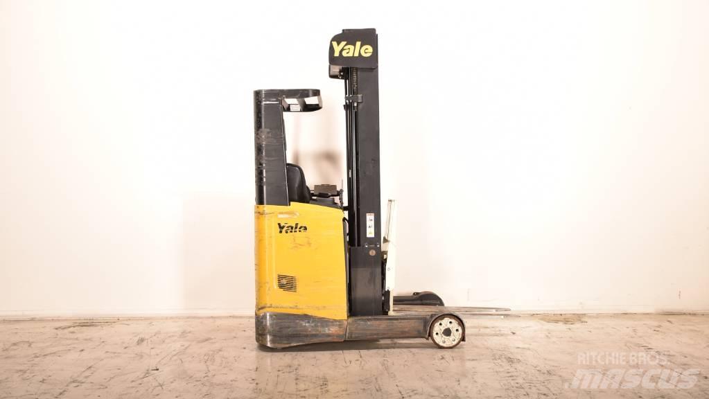 Yale MR 14 Skyvemasttruck