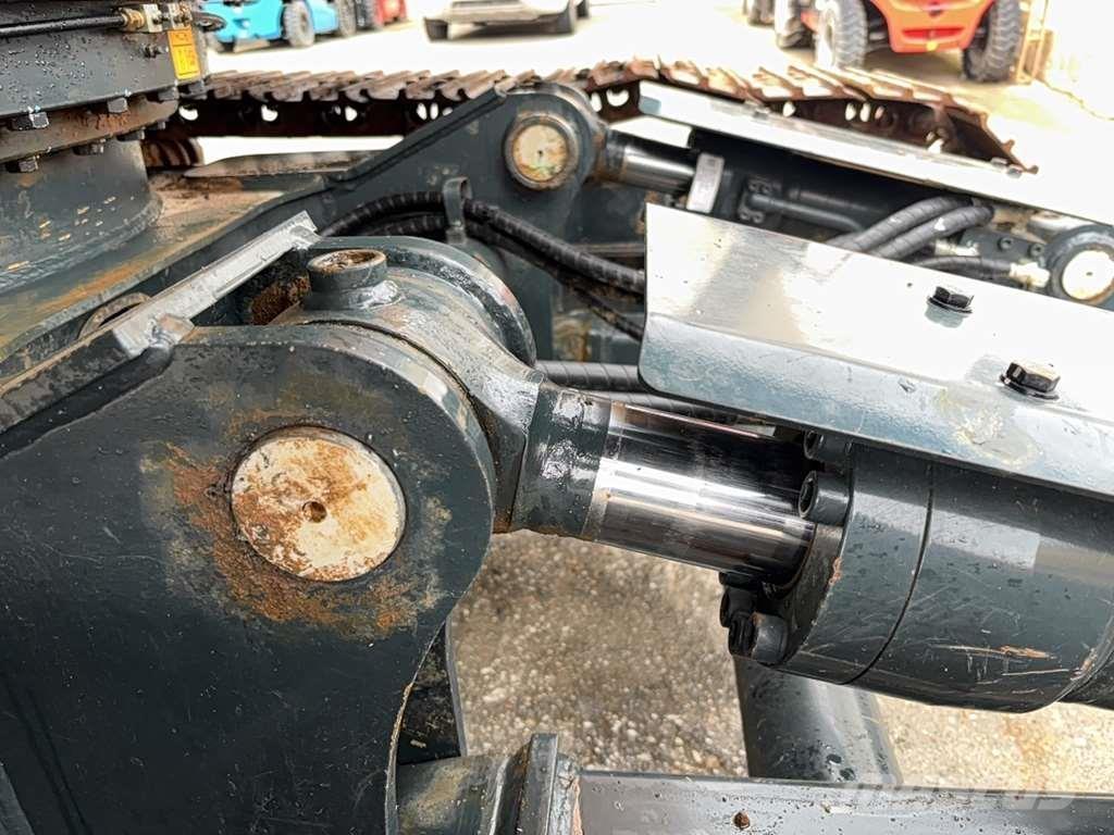 Hyundai HC130ALCR Spesialtilpassede gravemaskiner