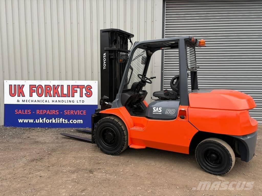 Toyota 7 FDA 50 Diesel Trucker