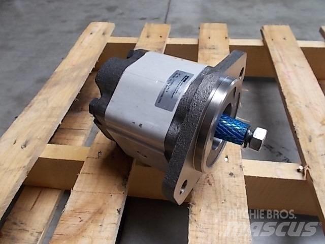 Komatsu PW 148-8 Hydraulikk