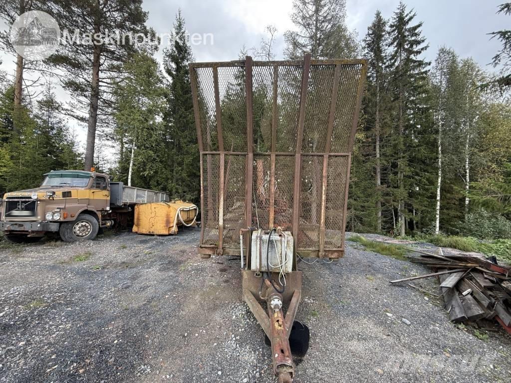  Traktorvagn med kran Andre Landbrukshengere