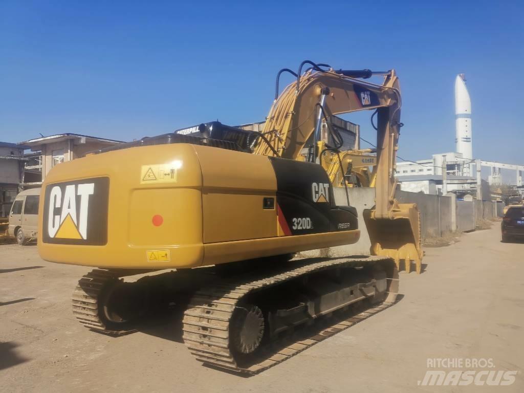 CAT 320 D Beltegraver