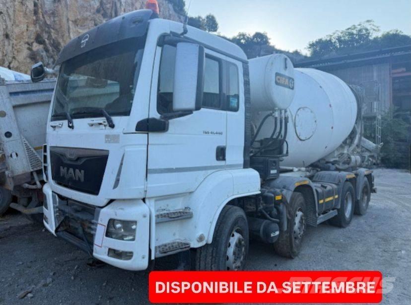 MAN 41.440 Betong/sement blandere