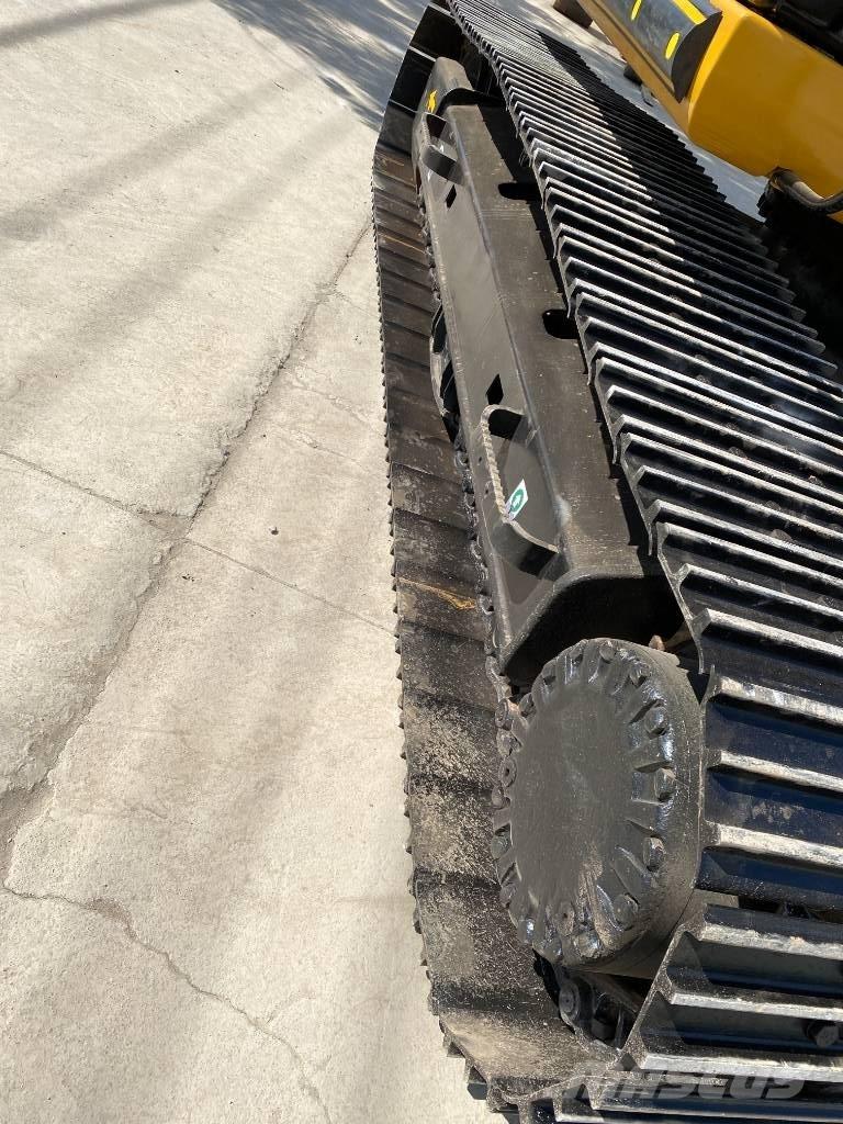 CAT 320 D Beltegraver