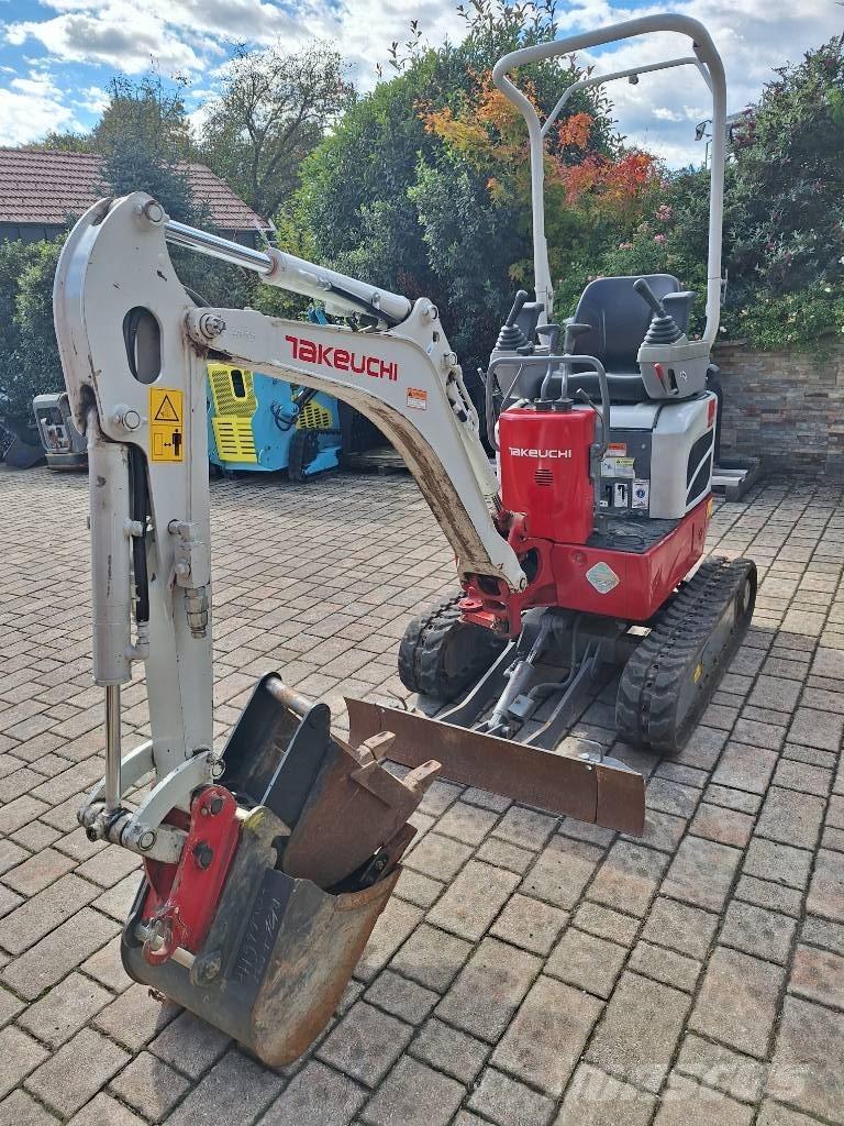 Takeuchi TB 210 R Minigravere <7t