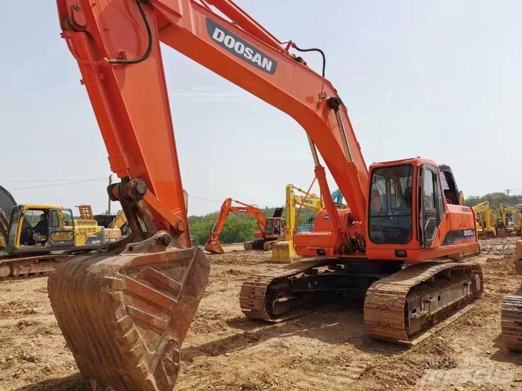 Doosan DH300LC-7 Beltegraver
