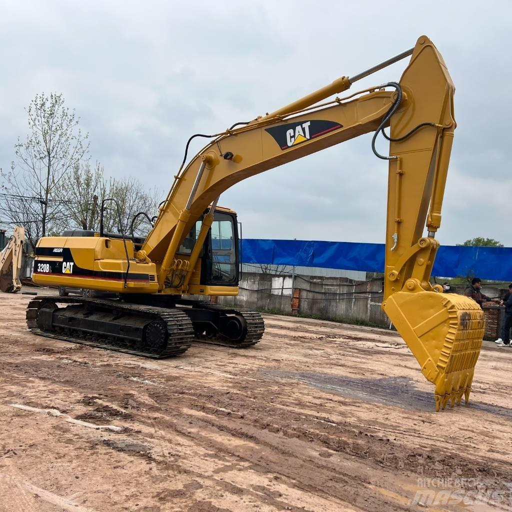 CAT 320 B Beltegraver