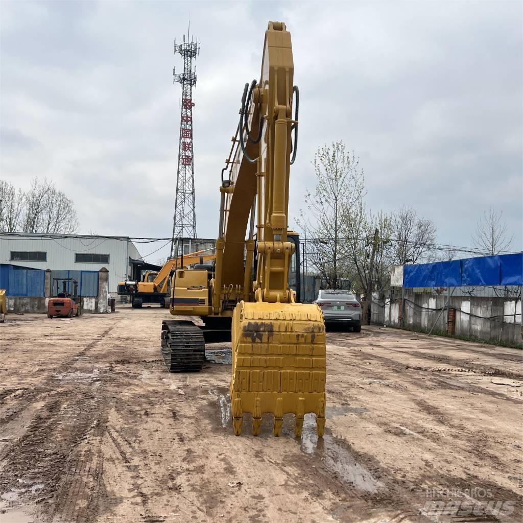 CAT 320 B Beltegraver