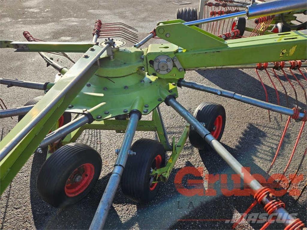 CLAAS Liner 1550 Svanser