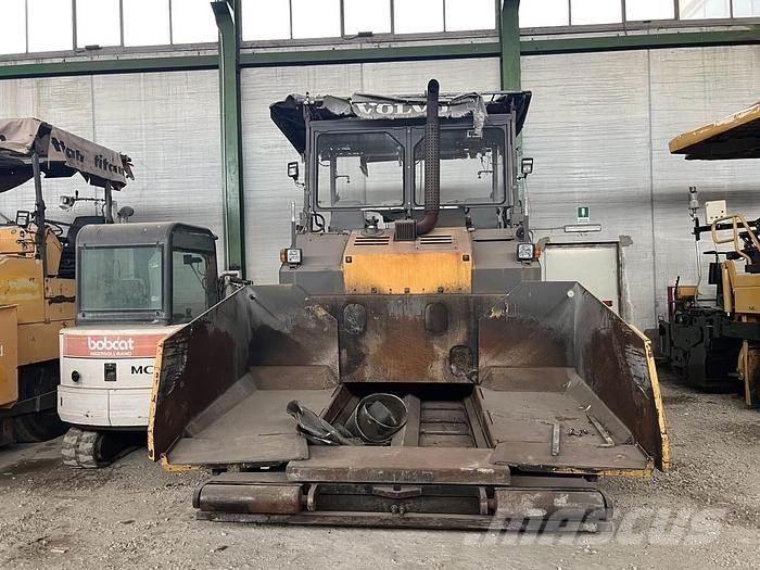 Volvo ABG 6870 Asfaltutleggere