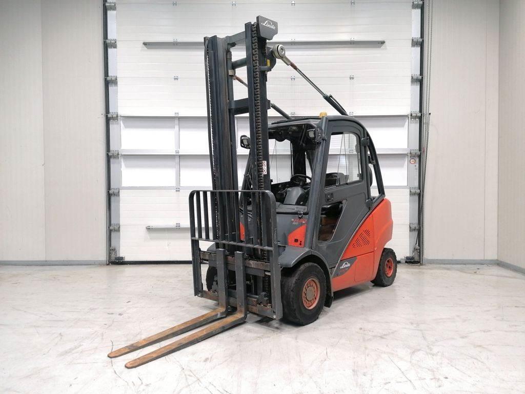 Linde H30D-02 Diesel Trucker