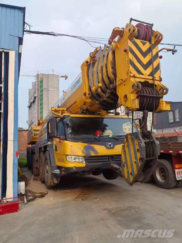 XCMG XCA300 Allterreng kraner