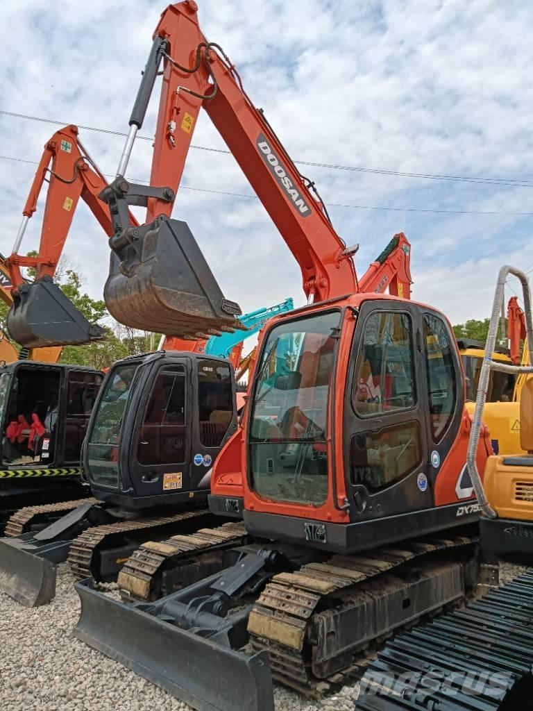 Doosan DX 75 Beltegraver