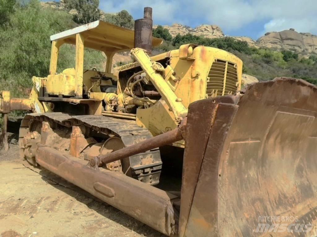 CAT D 9 G Dozere Beltegående