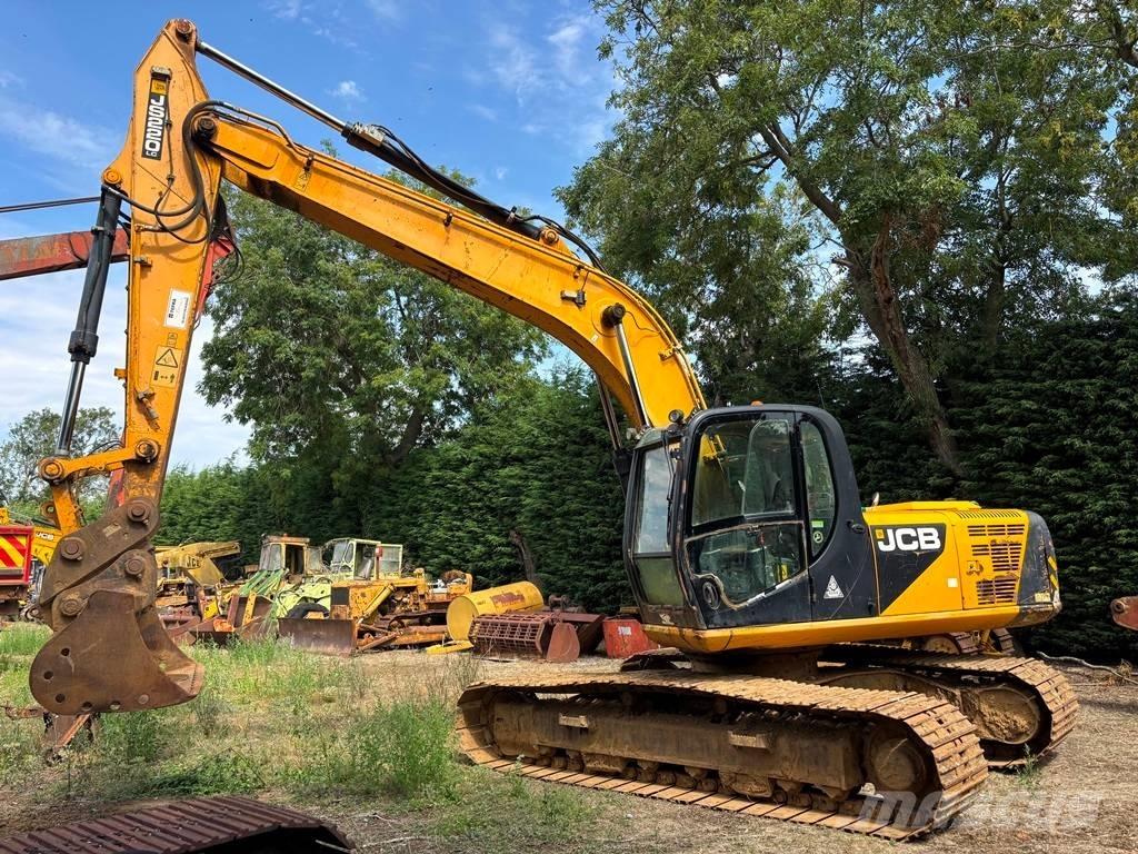 JCB JS 220 LC Beltegraver